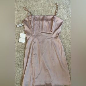Aritzia mini dress size 6